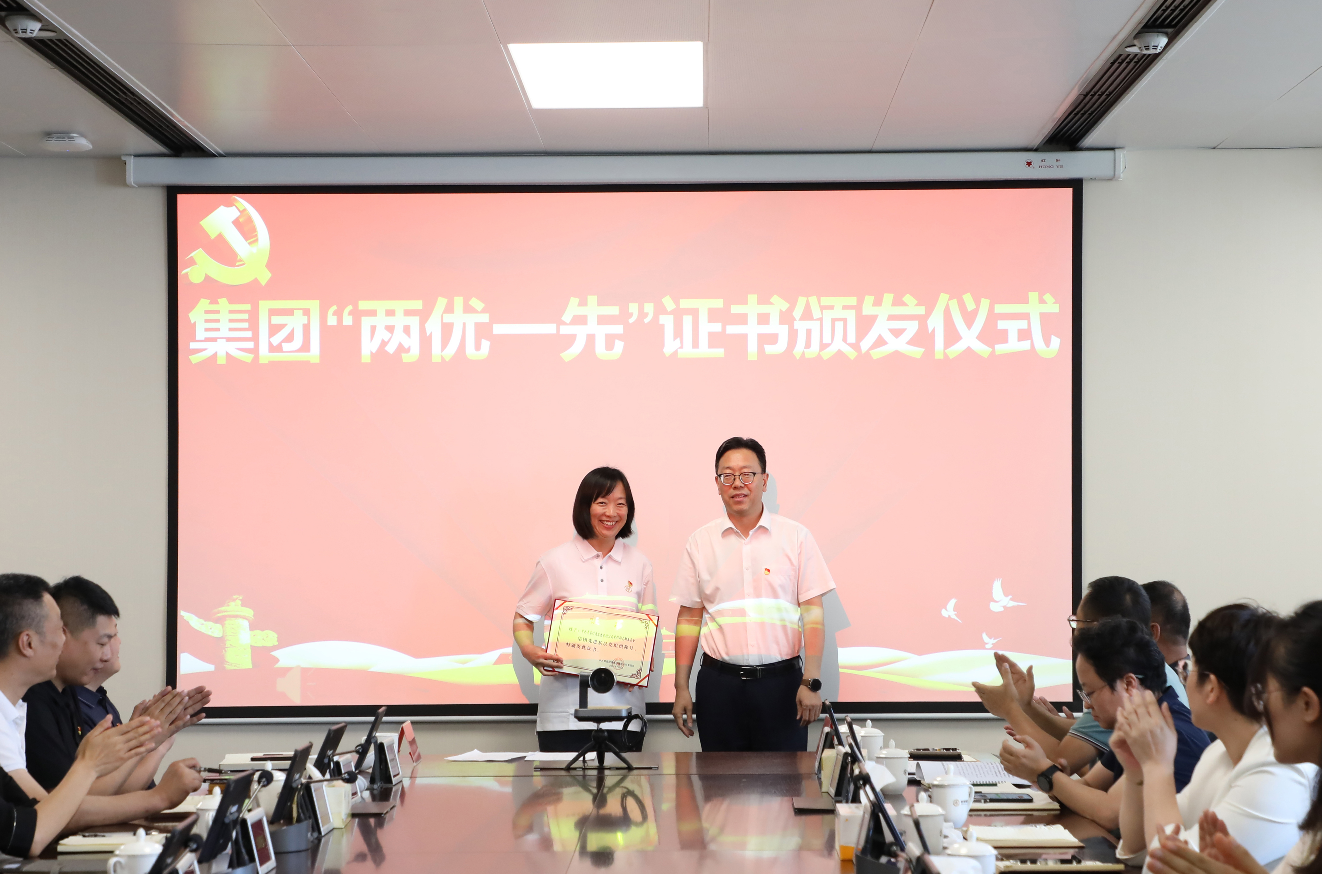 学模范 促实干——K8凯发旗舰厅集团开展七一主题活动 - 党建动态 - K8凯发旗舰厅